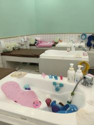 -Pony Baby宝尼婴幼儿游泳SPA馆