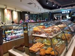 面包甜点陈列柜-巴黎贝甜(龙之梦购物中心虹口店)