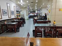 -牛一嘴·兰州牛肉面·大盘鸡(财富中心店)