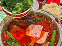 -渔语鱼新川菜Bistro(万象天地店)