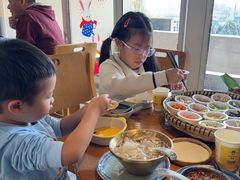 -包整·丝娃娃(一览甲秀楼风景店)