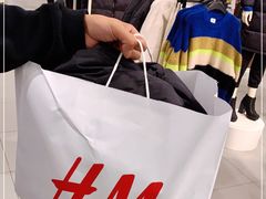 -H&M(华润万象城店)