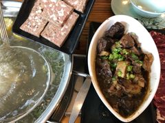 -荣记潮汕牛肉火锅(仙鹤街店)