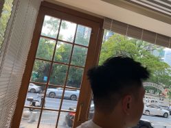 -MARTIN'S BARBER SHOP男士理发馆