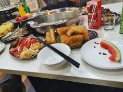 -尚品海鲜肥牛自助火锅(湖明店)