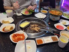 -木槿花韩式炭烤·熟成肉工坊(孙文东路店)