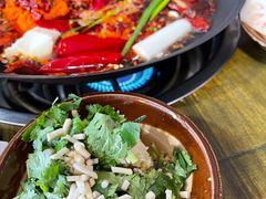 -黄潇洒老火锅(九眼桥宏济巷店)