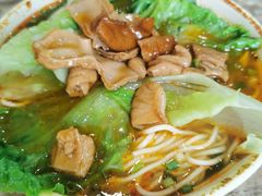 麻辣肥肠面-天府面庄(天平路店)