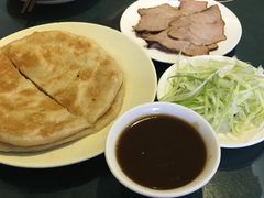 熏肉大饼-李连贵酒家熏肉大饼(昆明街店)