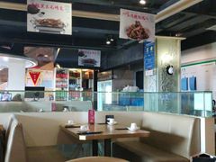 大堂-鸣记脆皮烤鱼(铁西店)