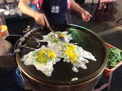 蚵仔煎-六合夜市