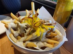-MOMENTI手工意面(晶耀前滩店)