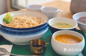Chicken Broth Crab Roe Noodles