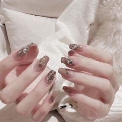 -悦指间美甲美睫