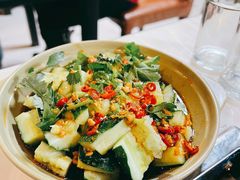 青瓜-胡须佬鸡煲四季火锅(龙珠大道店)