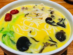 -云海肴·汽锅鸡·云南代表菜(美罗城店)