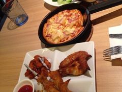 -必胜客(新中纬店)