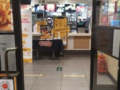 -麦当劳(军博店)