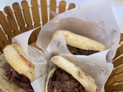 -闫家驴肉老店(华电一校店)