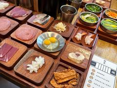 -银米·云南传统过桥米线(双廊黑金冠店)
