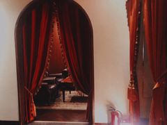 -THE OLD HOUSE酒吧
