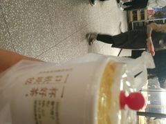 -奈雪的茶(湖滨银泰in77C区PRO店)