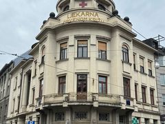 -耶拉契奇总督广场