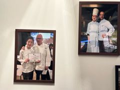 -LESCEDARS Brasserie Bistro香柏树