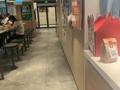 -麦当劳(百联西郊购物中心店)