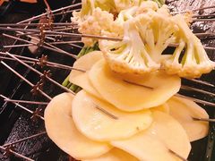 -長壹旋转烤吧 农家鸡火锅