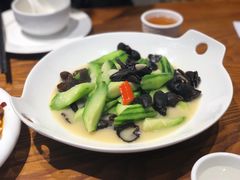 -巴扎美食·新疆菜·西域歌舞表演餐厅(新疆大厦店)