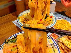 -元志初腊汁肉夹馍(钟楼粉巷店)