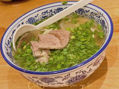 -嘻小北·兰州清汤牛肉面(太平洋森活天地店)
