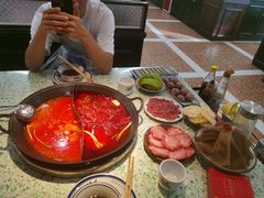 -鸿姐老火锅(疁城新天地店)