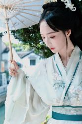 -一揽芳华汉服旗袍体验馆(拙政园店)