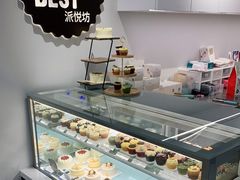 面包甜点陈列柜-派悦坊·甜品·蛋糕(虹口龙之梦店)