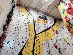 -问山MountQuest攀岩馆