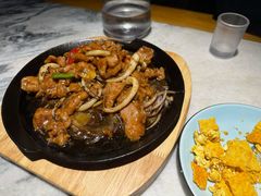 -大胡同天津菜·海肠捞饭·津门皮皮虾锅贴一绝(西姜井店)
