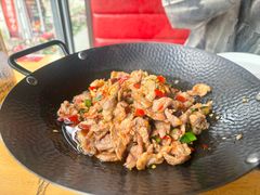 糟辣椒炒肉-老江最黔线(昆明路店)