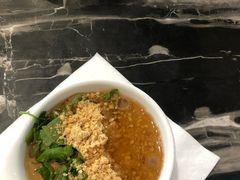 -何鲜菇火锅(大营盘店)