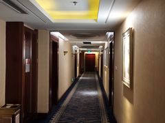 -山东大学学府大酒店(千佛山地铁站店)