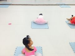-艺熠舞蹈口才主持表演艺术中心(爱琴海校区)