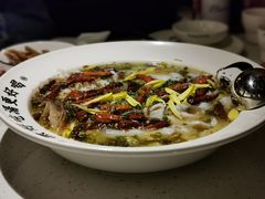 -江渔儿酸菜鱼(奥园广场金发购物中心店)