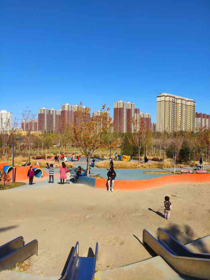 北京海淀西小口公园图片