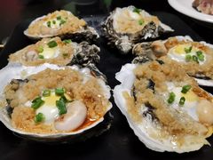 -大富蚝乌东哥饭店·石锅鱼杂·柠檬鸭(革新路店)