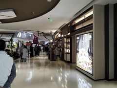-亚马逊蒸汽活海鲜自助(LCM置汇旭辉广场店)