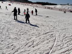 -荣盛康旅野三坡滑雪场