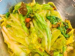 油渣莲白-有红鸡毛店·川菜(建设路店)