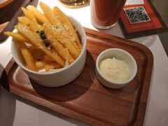 -阿妮叶李(光谷世界城店)