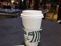 -星巴克(珠海摩尔百货店)